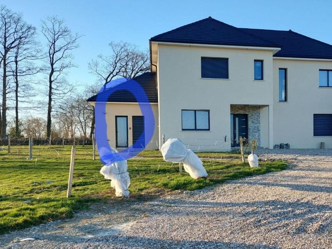 Studio A La Campagne, 5 Minutes De L'Autoroute Vieux-Manoir Exterior photo